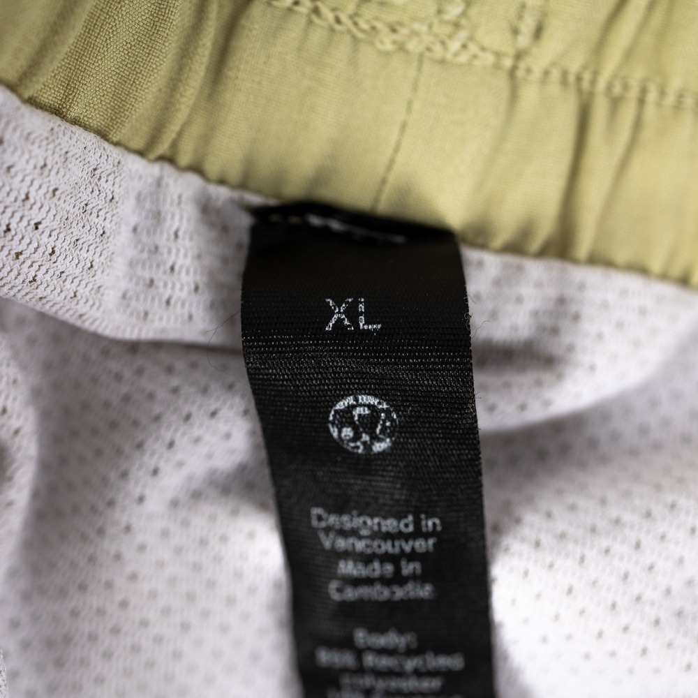 Lululemon Training Shorts XL Men's Light Green Running Athletic Gym - Picture 6 of 10